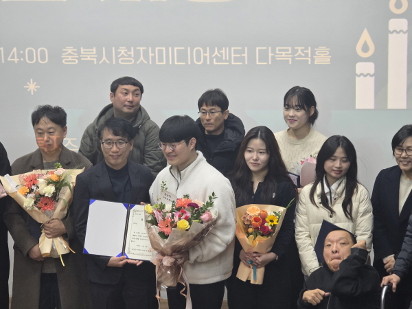 198862807096a02d86095bbfccb005d3_1764306546_5908.jpg 198862807096a02d86095bbfccb005d3_1764306546_5908.jpg